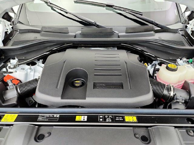 New 2026 Land Rover Range Rover SE AWD/4WD image 32