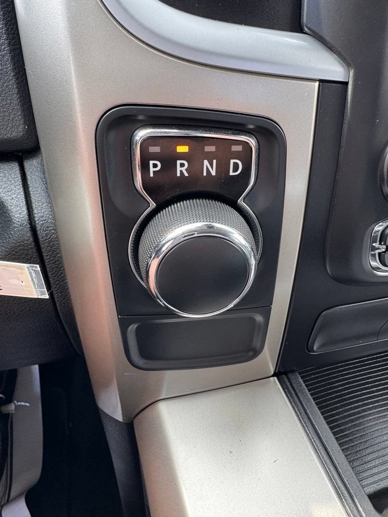 Used 2015 RAM 1500 Big Horn RWD image 21
