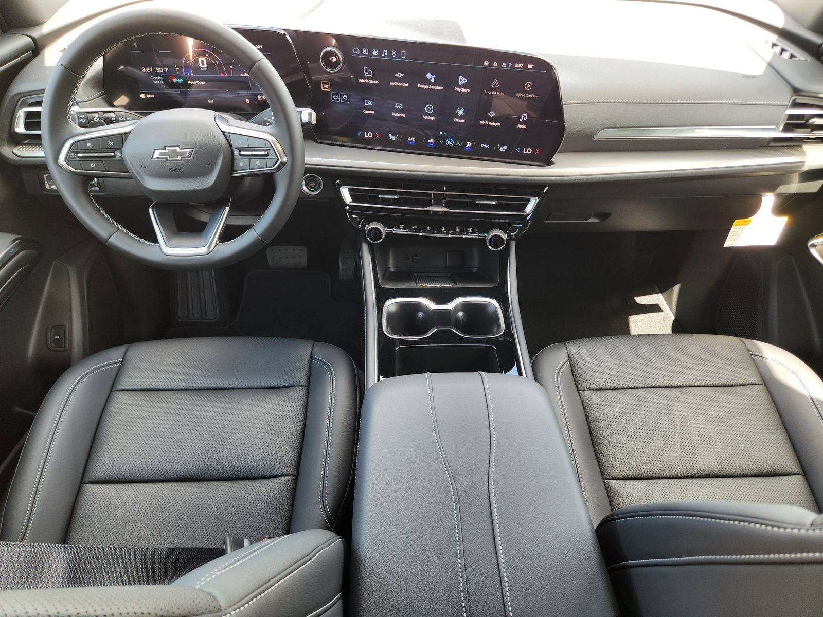 New 2026 Chevrolet Traverse LT w/ Midnight/Sport Edition FWD image 23