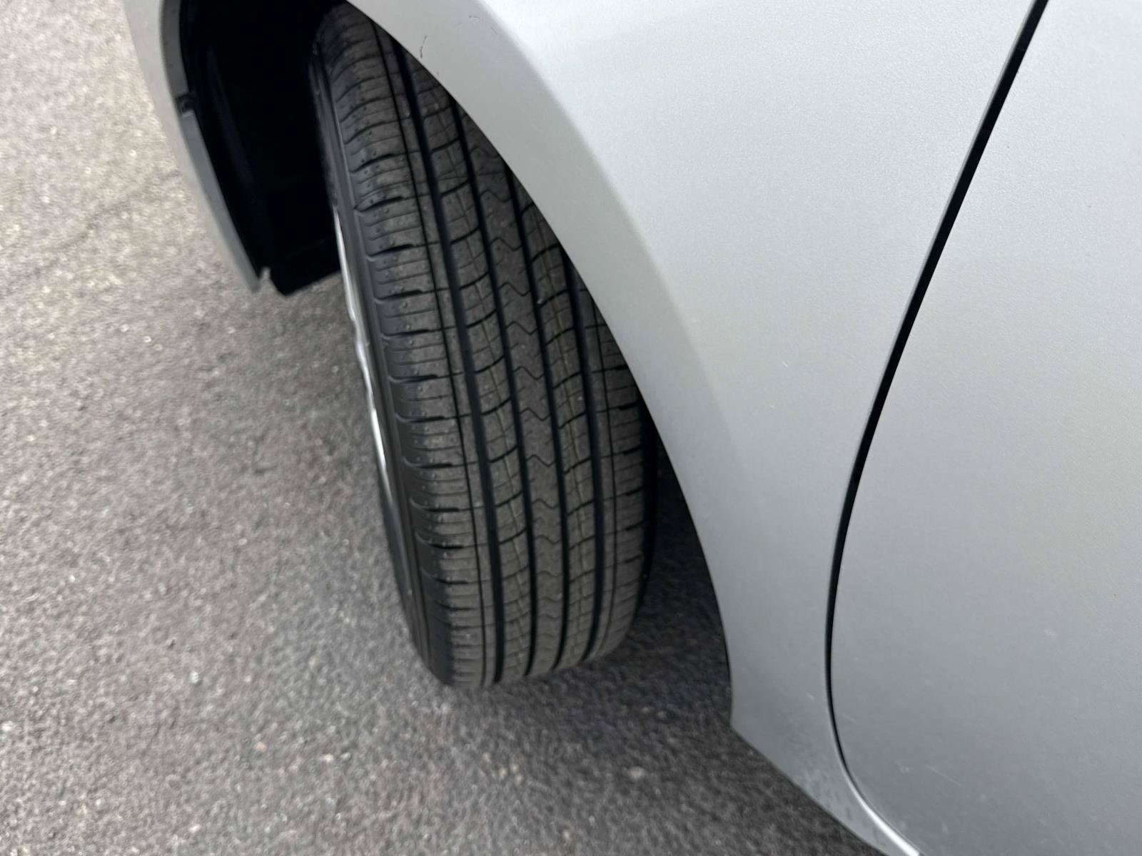 Used 2015 Toyota Corolla L FWD image 8