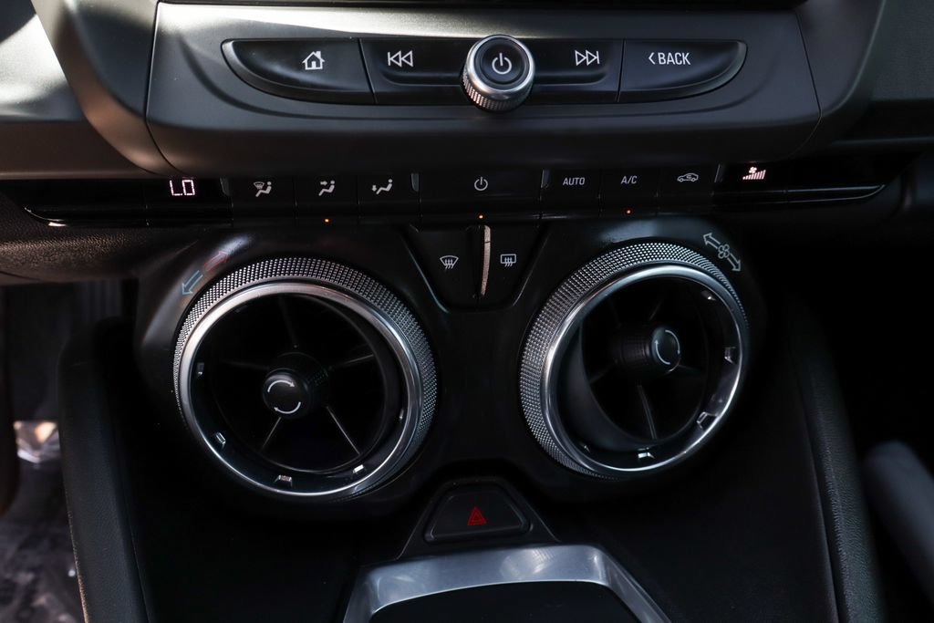 Used 2021 Chevrolet Camaro SS RWD image 33