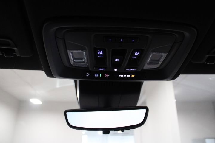 Used 2025 GMC Sierra 1500 Denali w/ Denali Reserve Package image 42