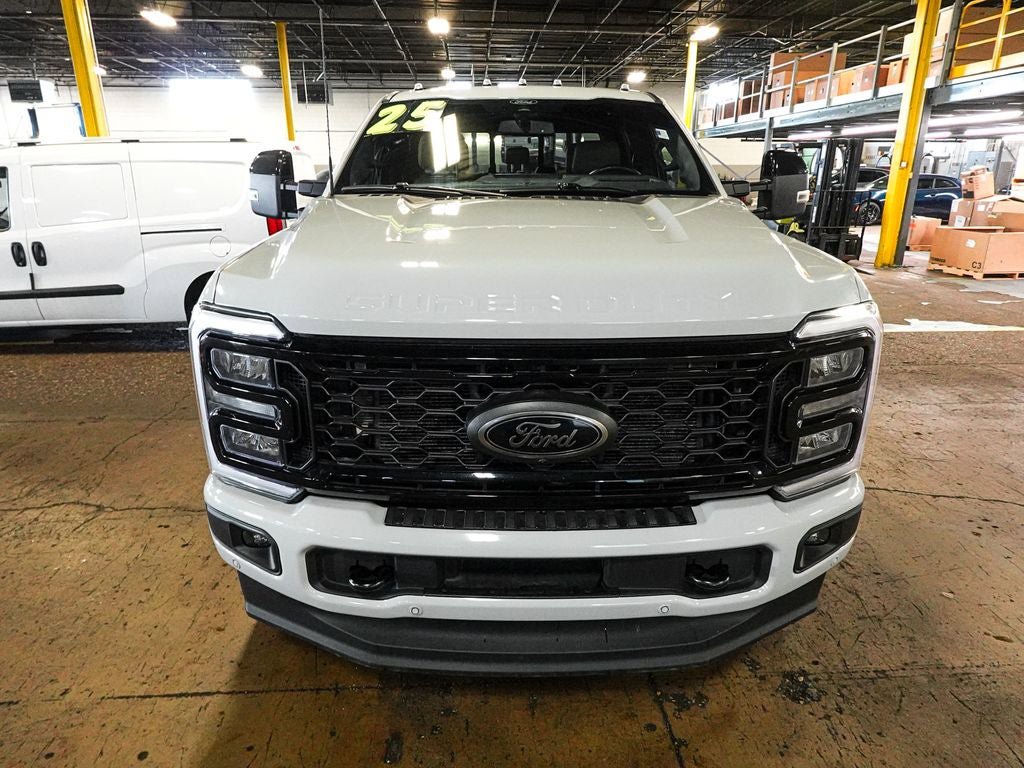 Used 2025 Ford F250 Lariat w/ Lariat Ultimate Package AWD/4WD image 2