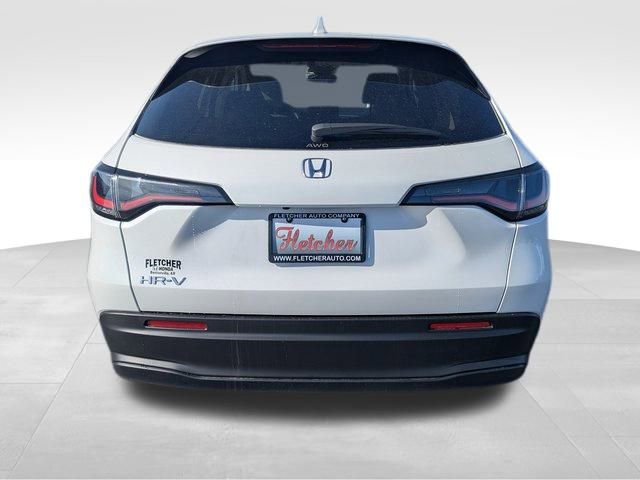 New 2026 Honda HR-V LX image 8