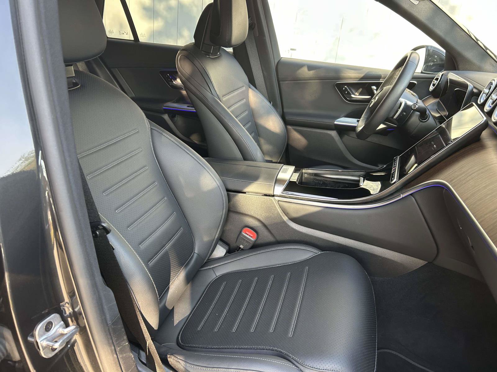 Certified 2025 Mercedes-Benz GLC 350e 4MATIC image 48