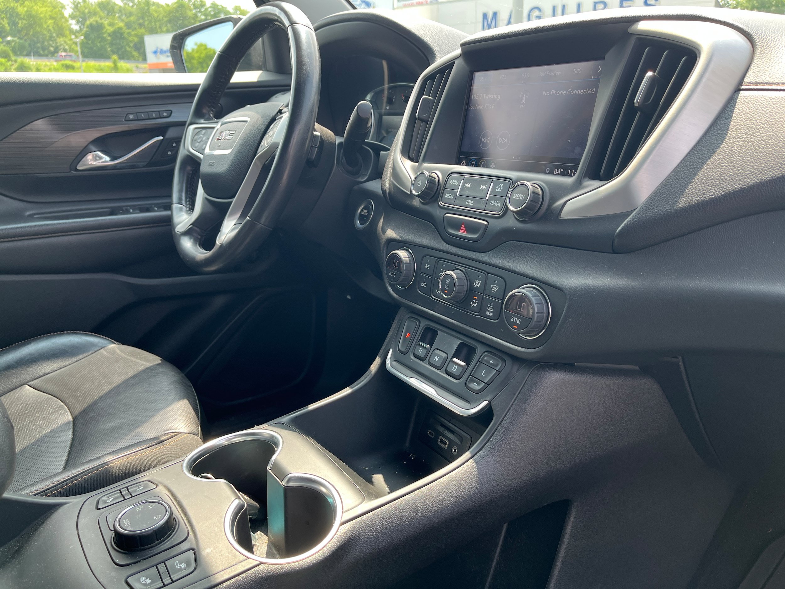 Used 2018 GMC Terrain SLT w/ Preferred Package AWD/4WD image 14