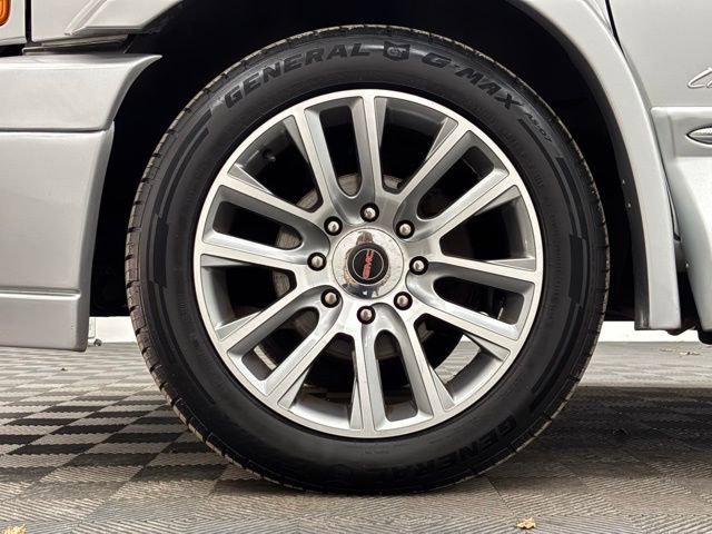 Used 2019 GMC Savana 2500 Extended w/ Enhanced Convenience Package image 17