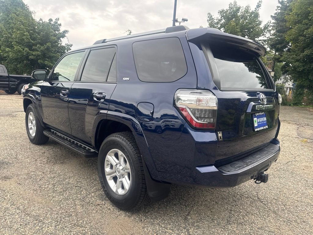 Used 2021 Toyota 4Runner SR5 Premium w/ Moonroof Package AWD/4WD image 36