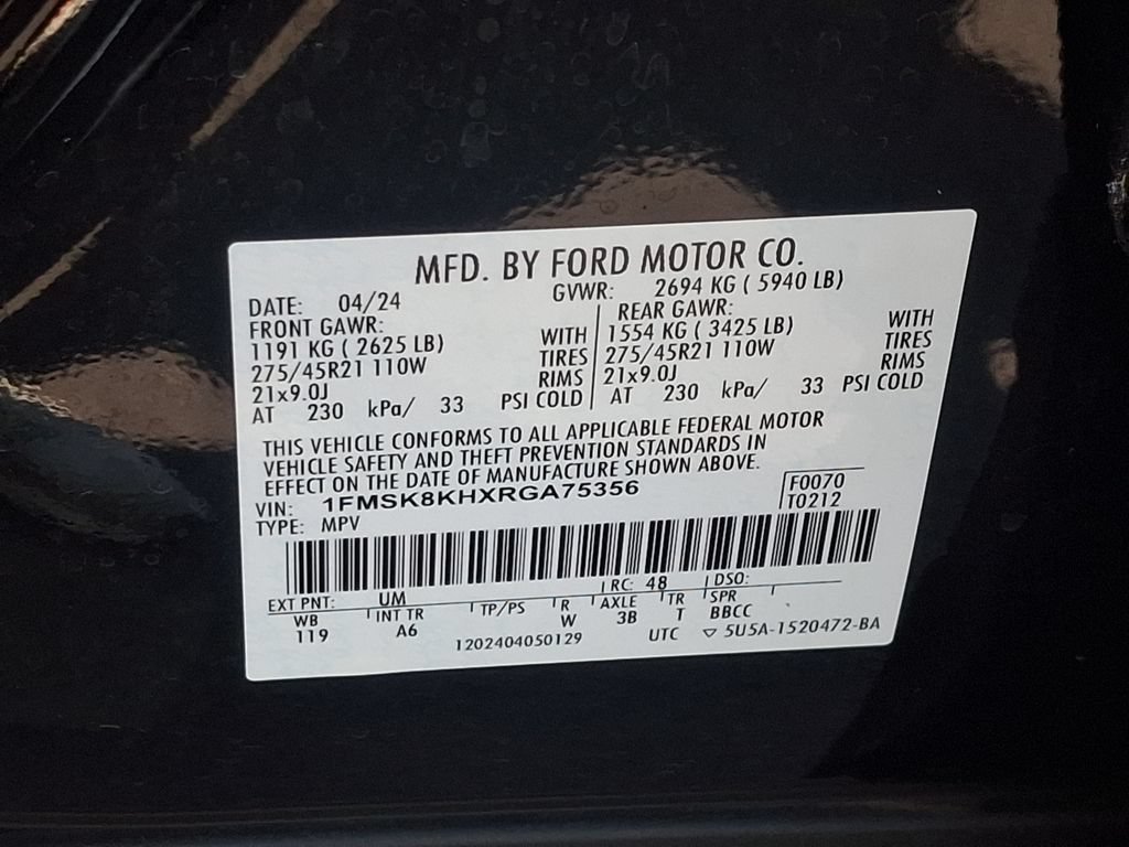 Used 2024 Ford Explorer ST-Line w/ Class IV Trailer Tow Package AWD/4WD image 26