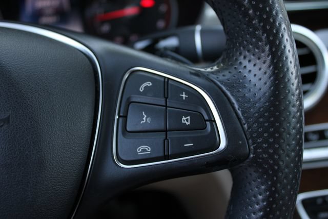 Used 2016 Mercedes-Benz C 300 Sedan image 8