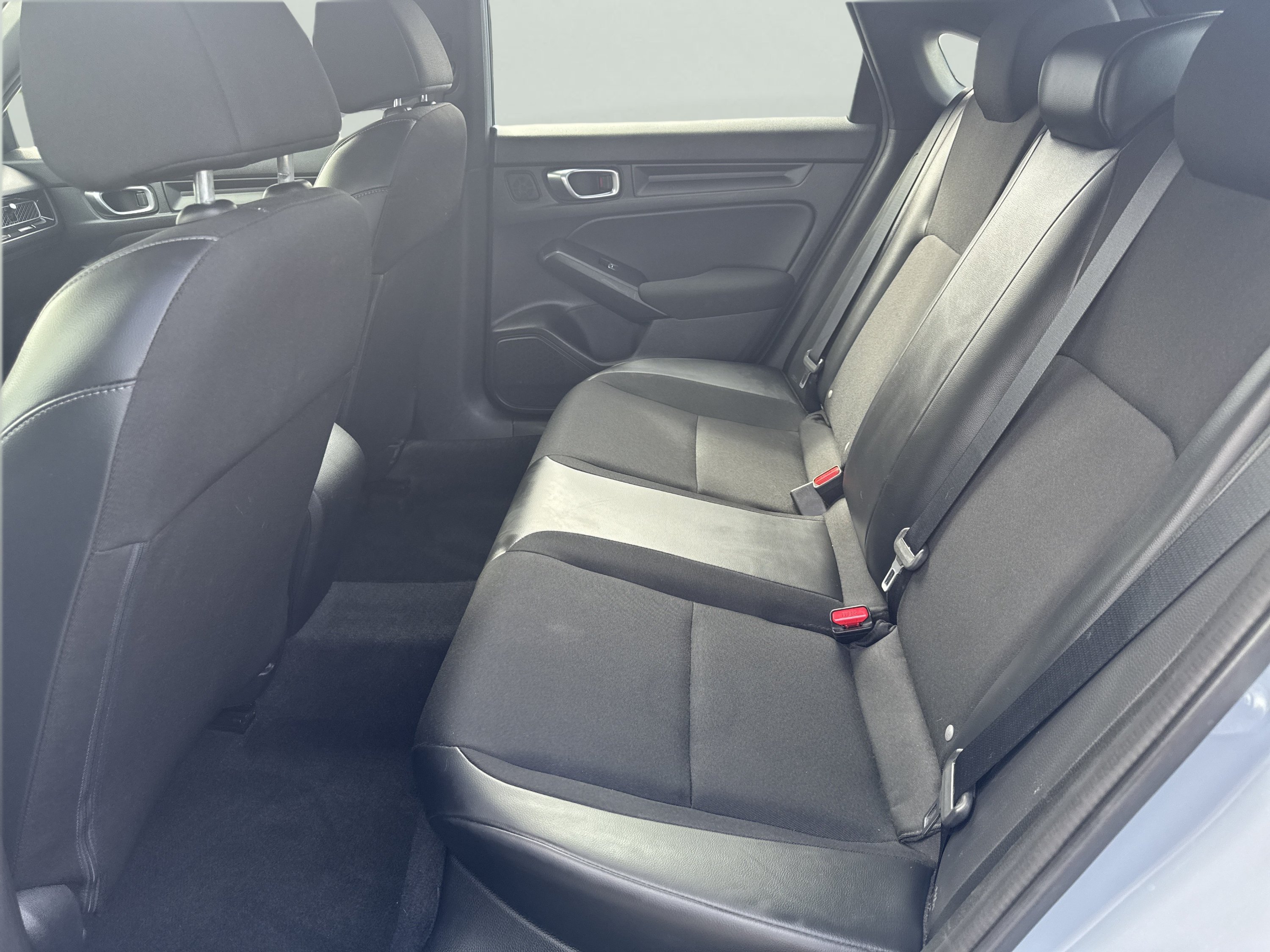 Used 2023 Honda Civic Sport image 19