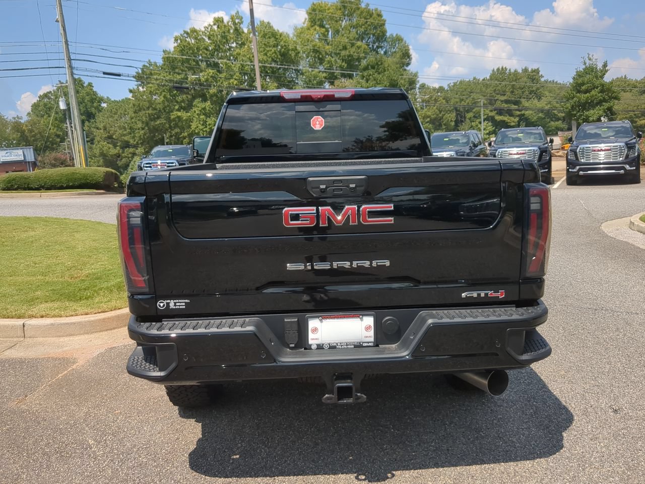 New 2026 GMC Sierra 2500 AT4 w/ AT4 Premium Plus Package AWD/4WD image 7