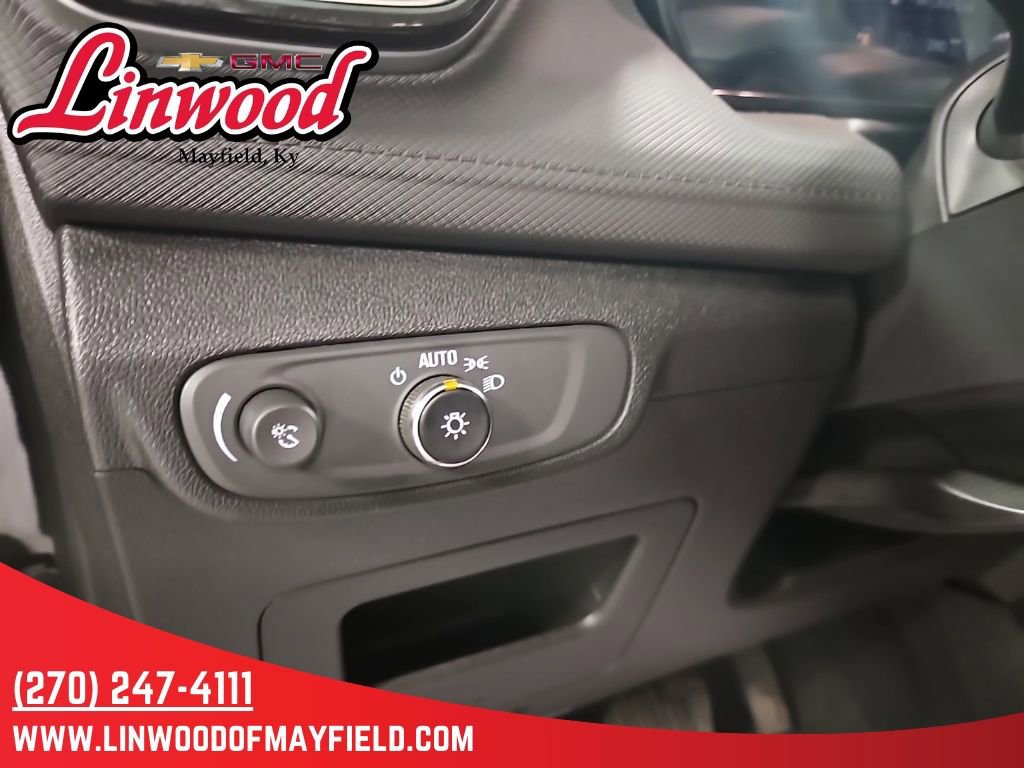 Used 2024 Chevrolet TrailBlazer LT w/ LT Cold Weather Package image 16