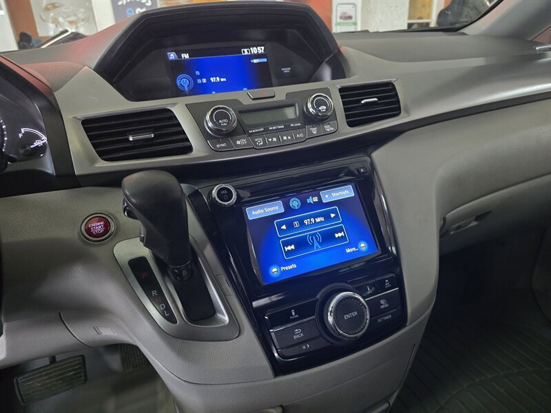 Used 2016 Honda Odyssey EX image 22