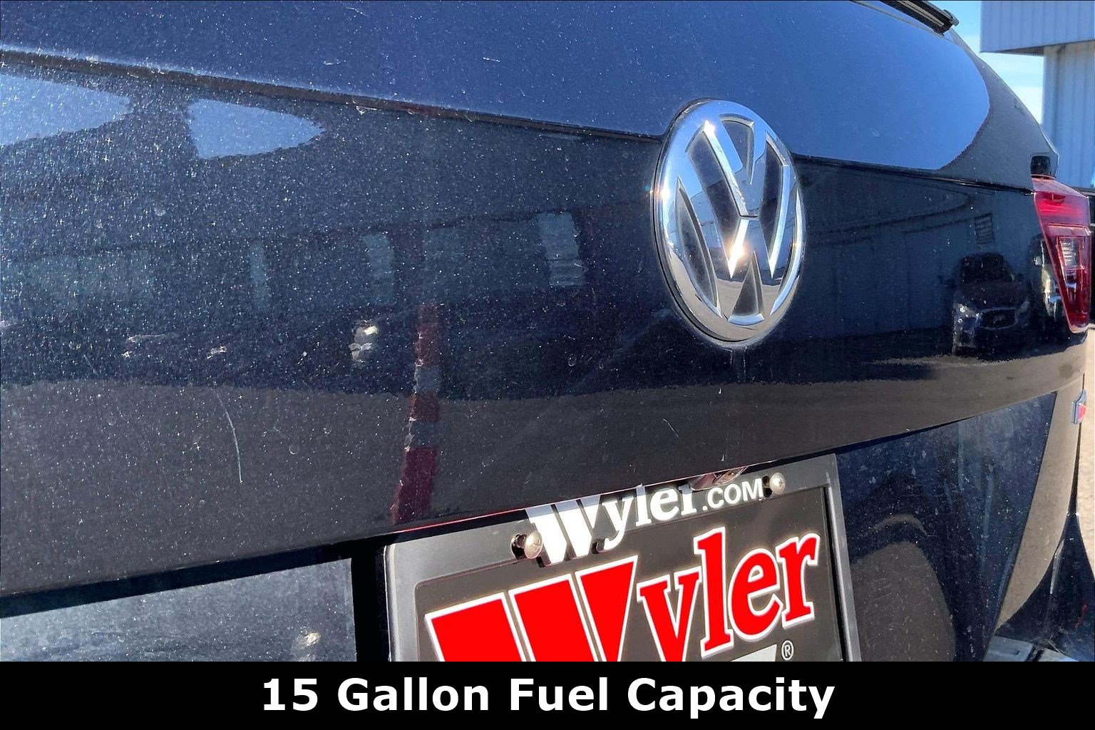 Used 2019 Volkswagen Tiguan S w/ Driver Assistance Package image 32