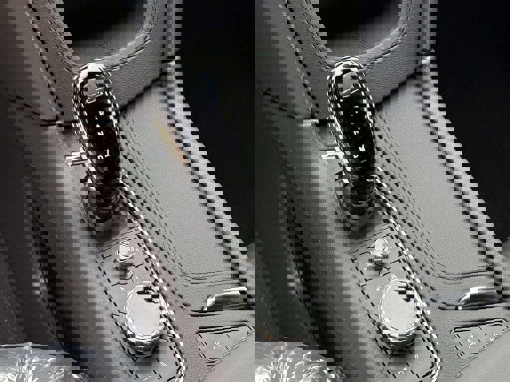 New 2025 Cadillac XT6 Sport w/ LPO, Floor Liner Package image 14