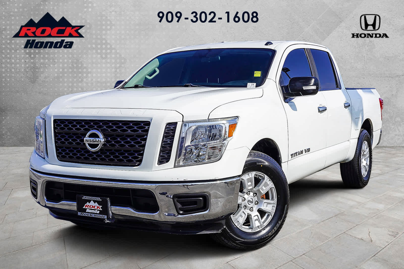 Used 2019 Nissan Titan SV