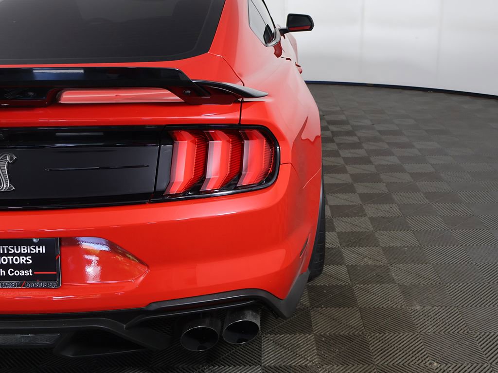 Used 2021 Ford Mustang Shelby GT500 w/ Technology Package RWD image 14