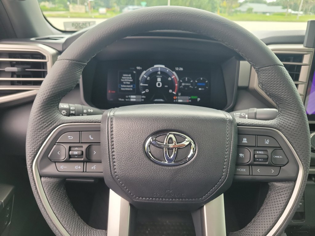 New 2026 Toyota Tundra Limited AWD/4WD image 8