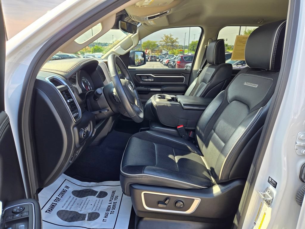 Used 2022 RAM 1500 Laramie AWD/4WD image 15