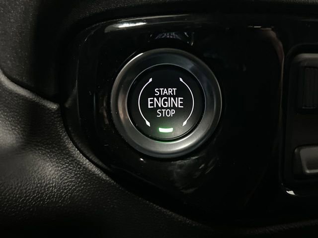 Certified 2025 GMC Sierra 1500 SLE w/ Preferred Package AWD/4WD image 17