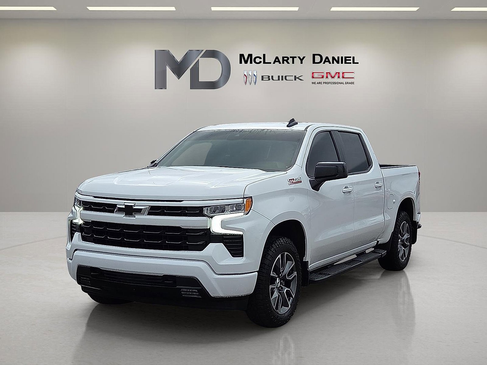 Used 2024 Chevrolet Silverado 1500 RST video 2