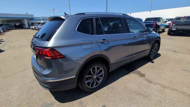 Used 2022 Volkswagen Tiguan SE FWD image 8