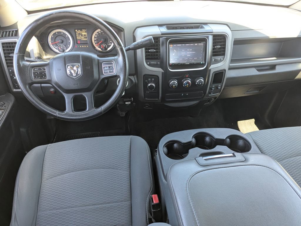 Used 2014 RAM 1500 ST w/ SXT Appearance Group AWD/4WD image 28