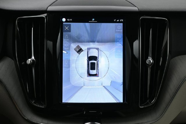 Used 2024 Volvo XC60 B5 Plus w/ Protection Package Premier AWD/4WD image 20