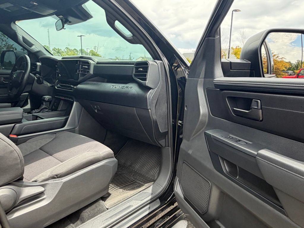 Used 2025 Toyota Tundra SR w/ SR Tow Package AWD/4WD image 35