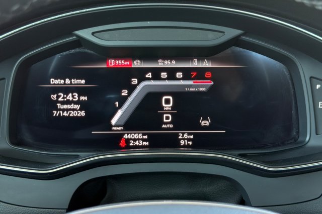Used 2024 Audi A6 Premium Plus AWD/4WD image 30