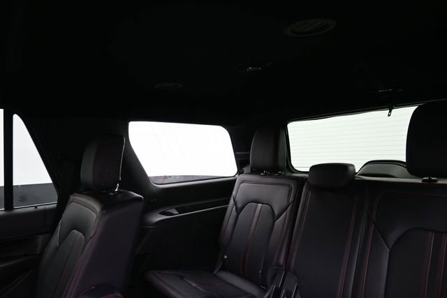 Used 2024 Ford Expedition Limited AWD/4WD image 21