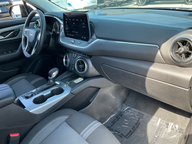 Used 2024 Chevrolet Blazer LT w/ Convenience Package FWD image 21