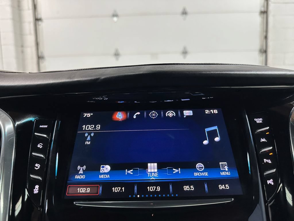Used 2017 Cadillac Escalade Platinum AWD/4WD image 28