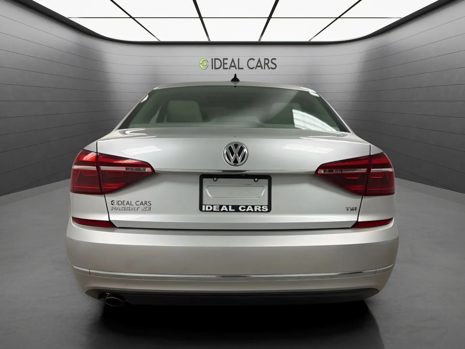 Used 2017 Volkswagen Passat 1.8T SE FWD image 6