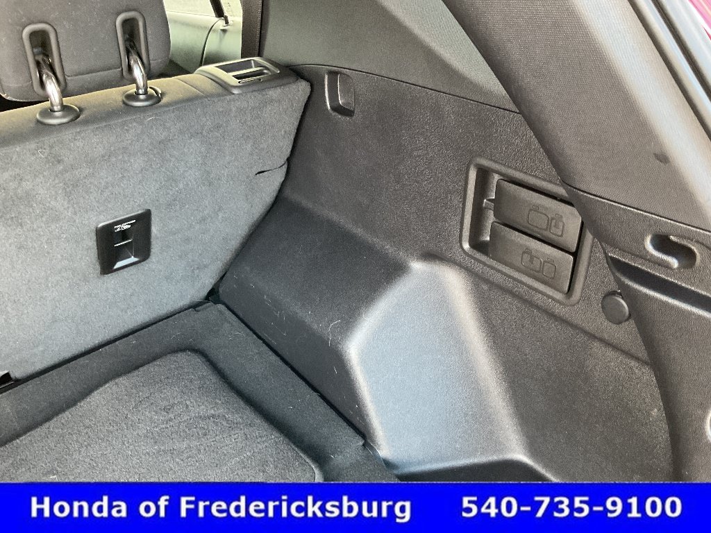 Used 2018 Chevrolet Equinox LT AWD/4WD image 21