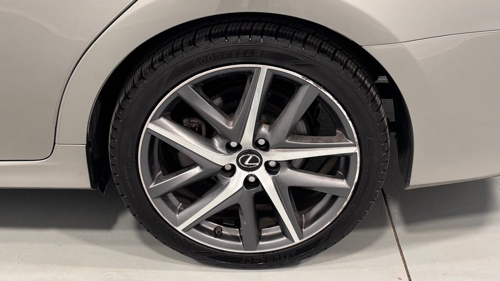 Used 2018 Lexus GS 350 F Sport image 31