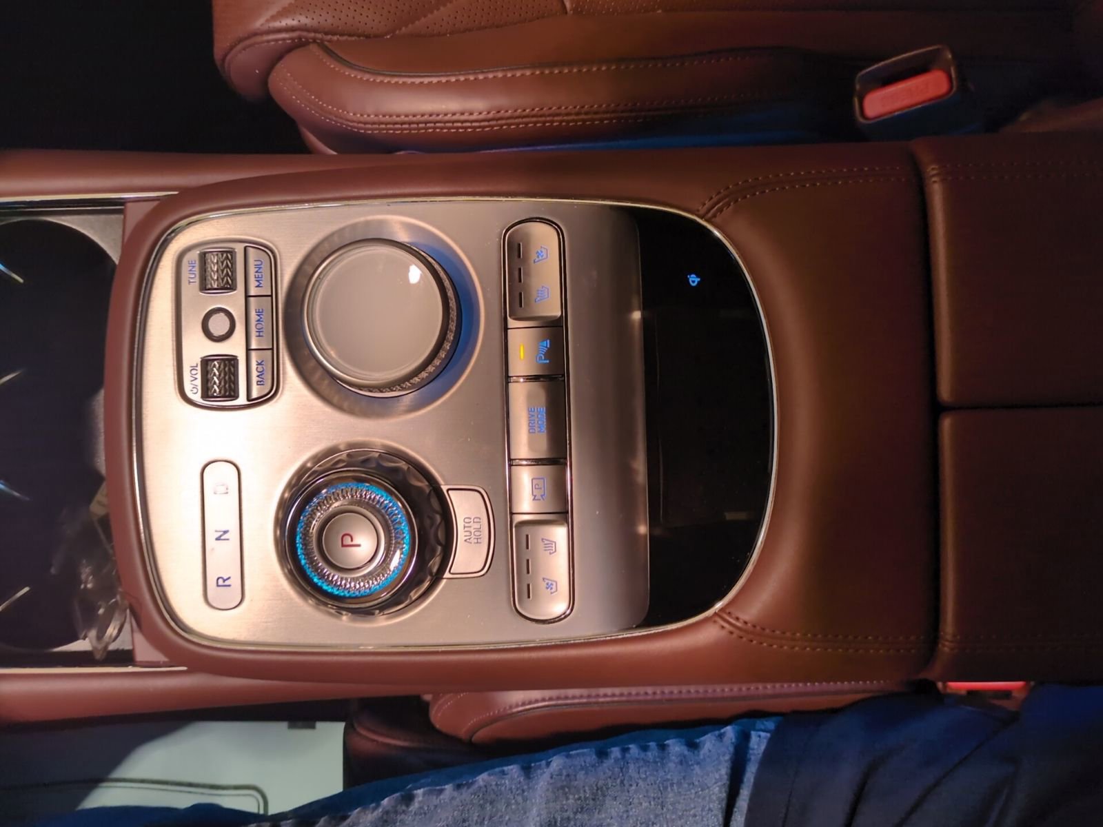 Used 2023 Genesis G90 3.5T image 20