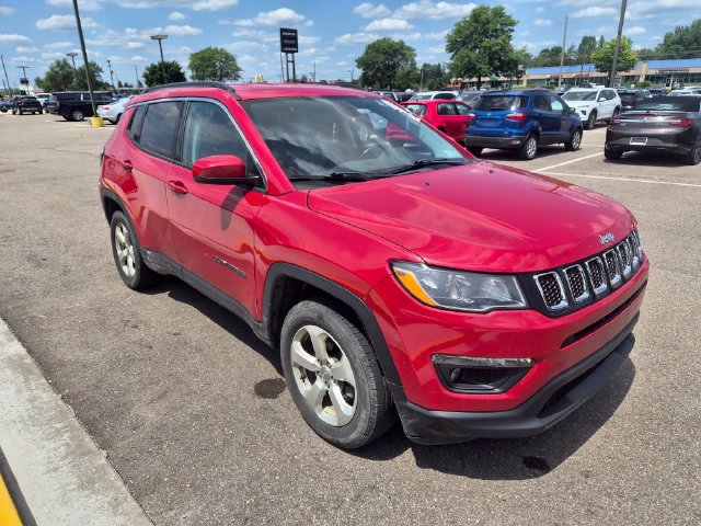 Used 2021 Jeep Compass Latitude AWD/4WD image 3