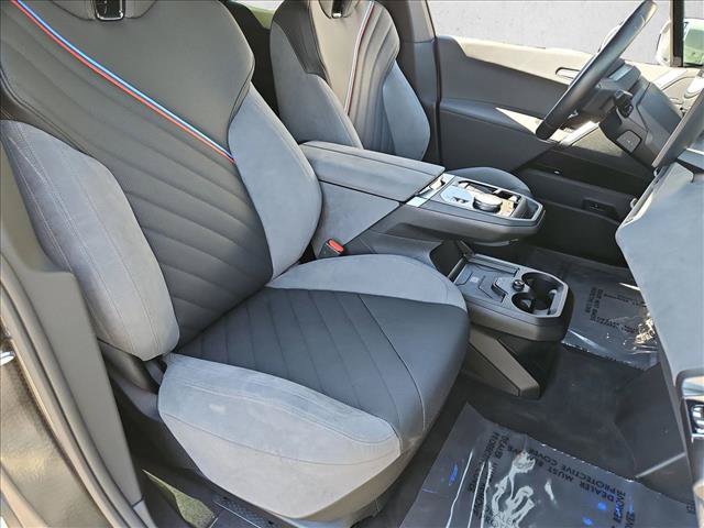 Used 2026 BMW iX xDrive45 AWD/4WD image 21