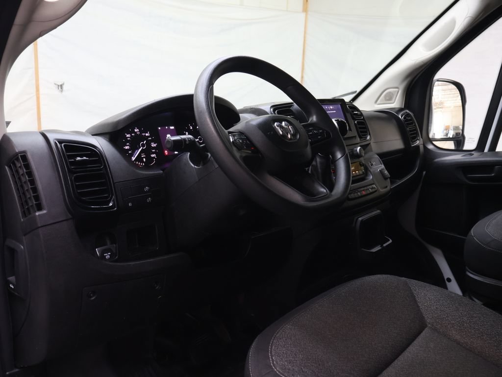 Used 2025 RAM ProMaster 2500 w/ Convenience Group FWD image 13