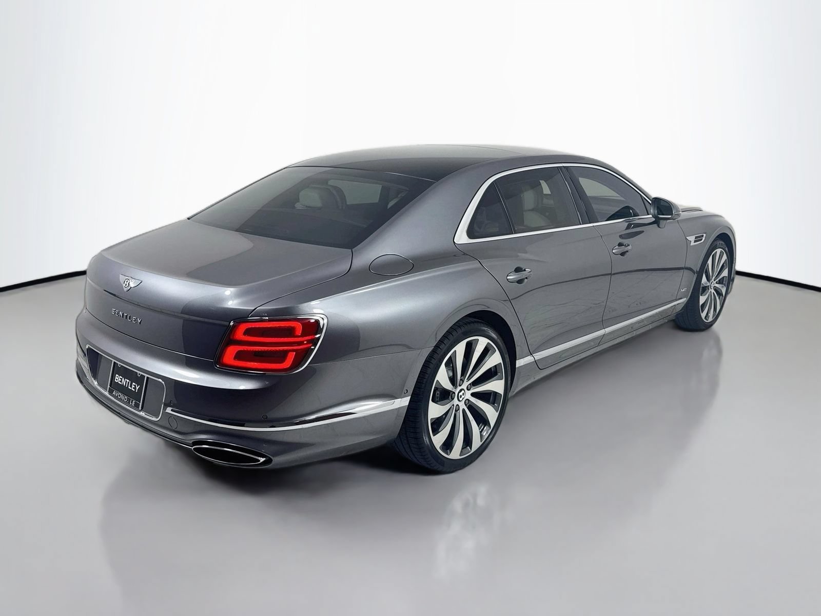 Certified 2022 Bentley Flying Spur W12 AWD/4WD image 8