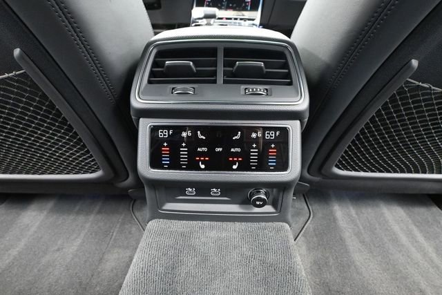 Used 2021 Audi RS 6 AWD/4WD image 42