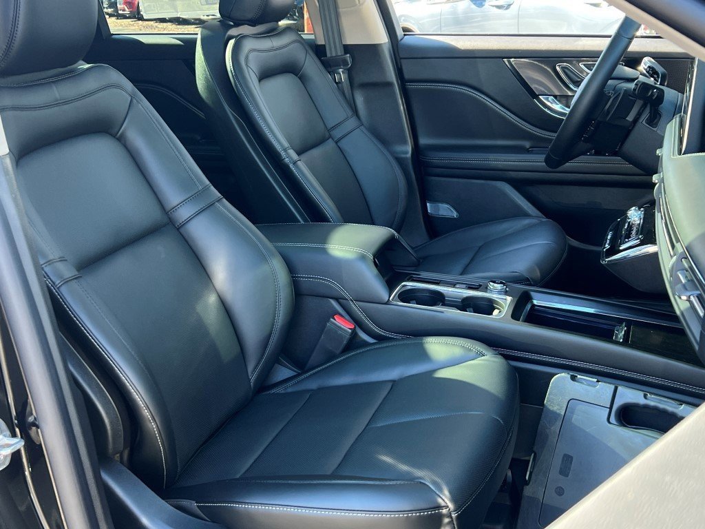 New 2026 Lincoln Corsair Premiere AWD/4WD image 8
