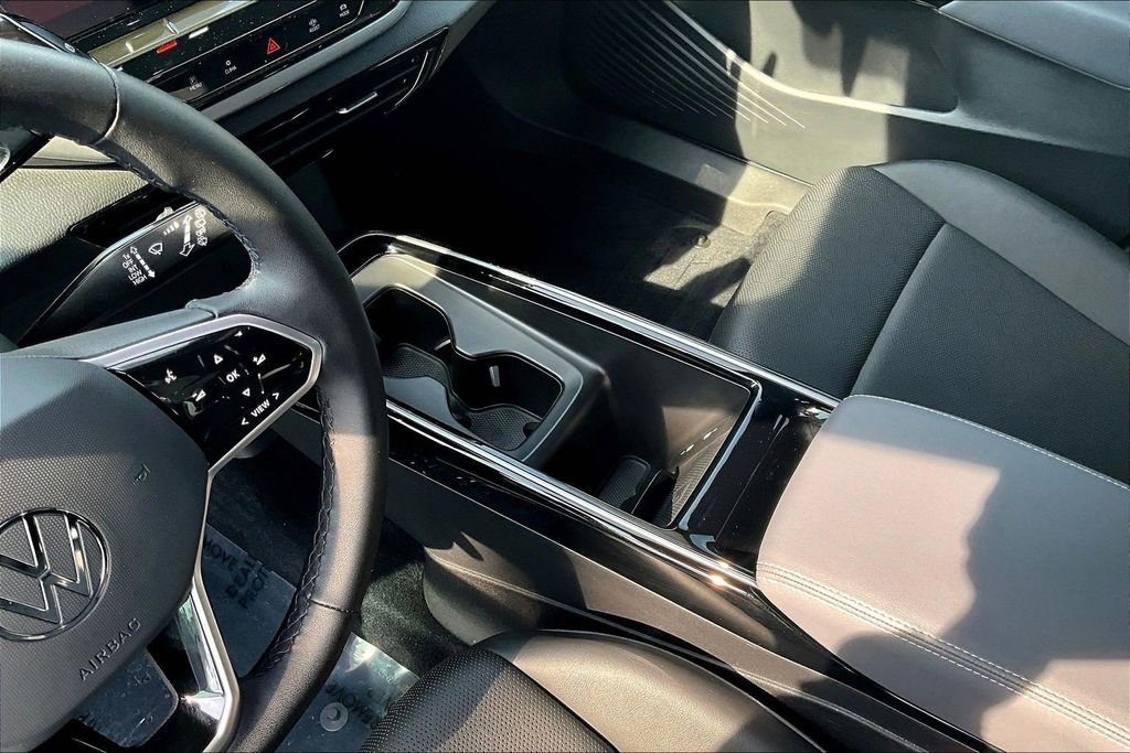 Used 2023 Volkswagen ID.4 Pro S image 18