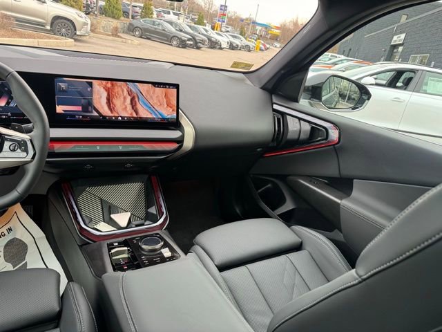 Used 2025 BMW X3 xDrive30i w/ Convenience Package AWD/4WD image 38