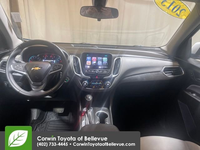 Used 2018 Chevrolet Equinox LT w/ Sun & Infotainment Package image 12