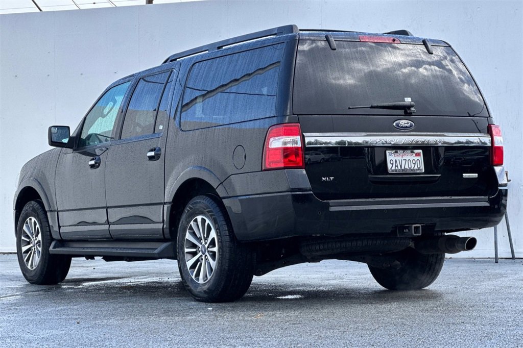 Used 2017 Ford Expedition EL XLT image 6