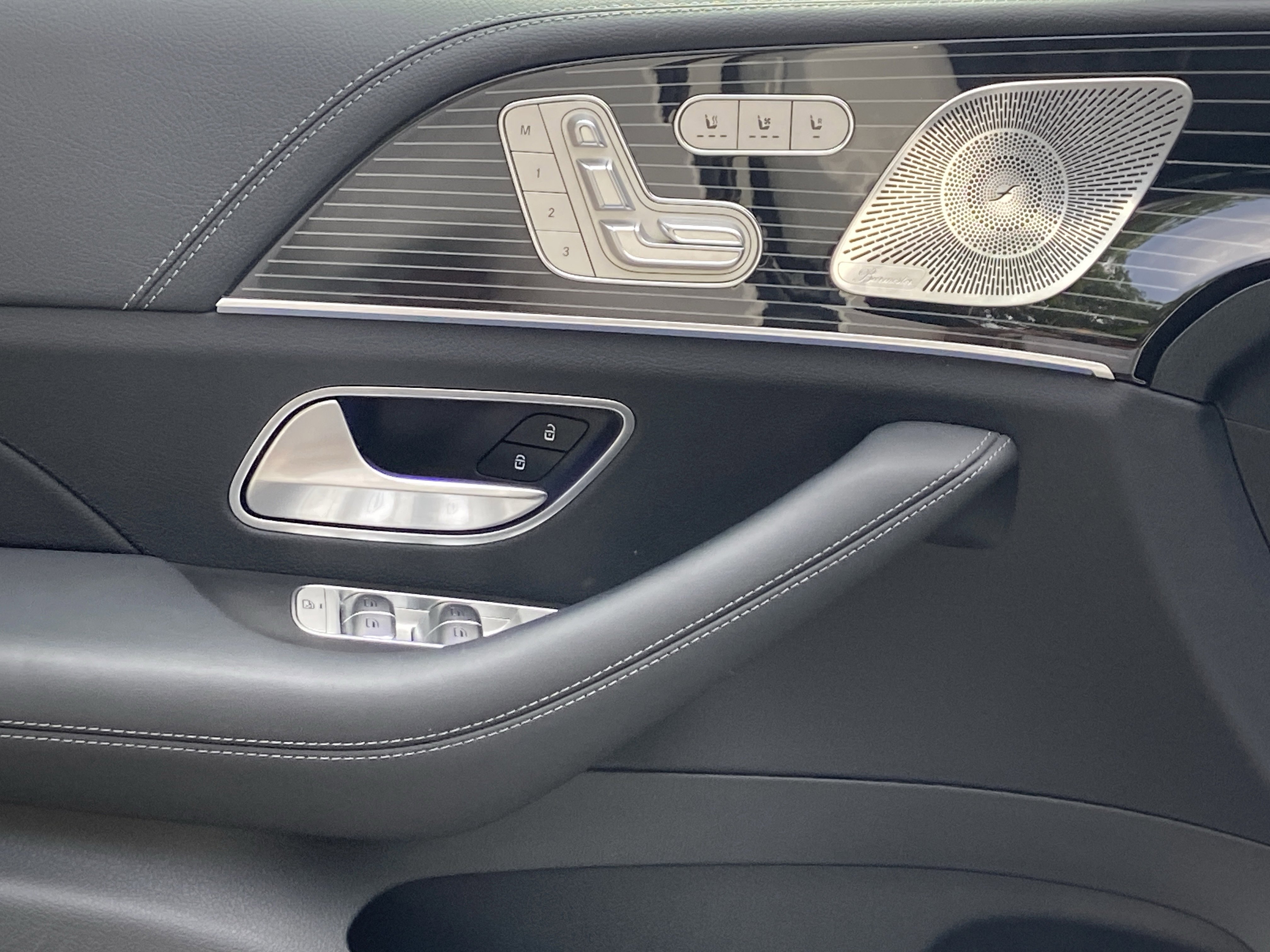 Certified 2024 Mercedes-Benz GLS 450 4MATIC image 19