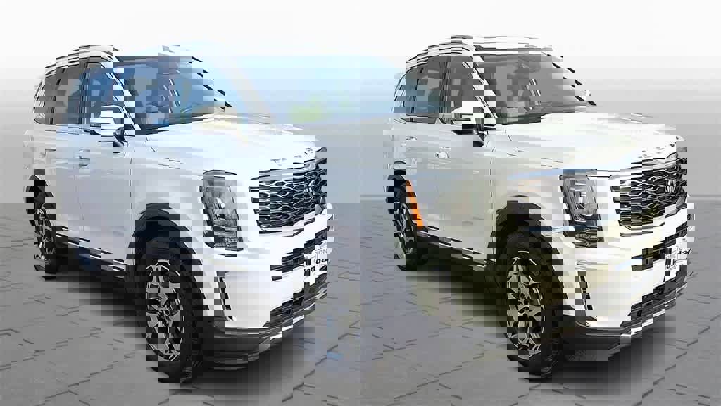 Used 2020 Kia Telluride EX image 2